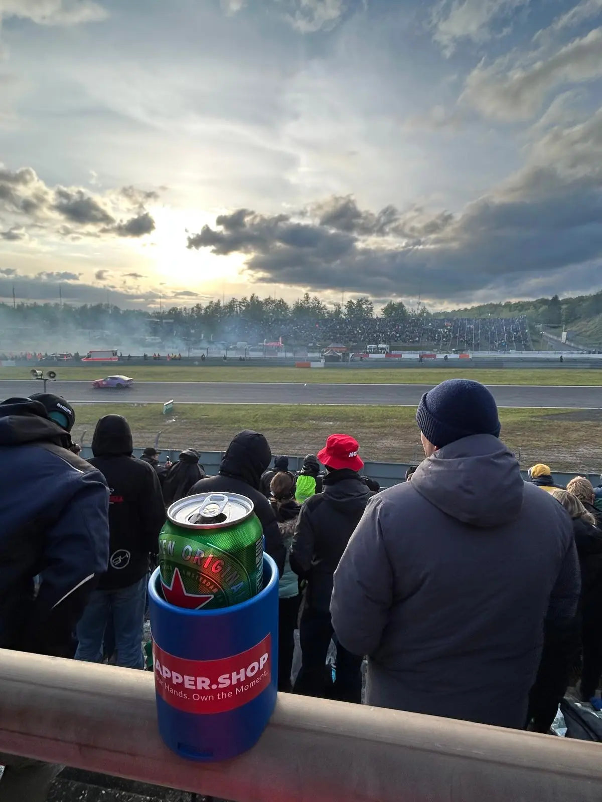 Race Day, Znapper dabei